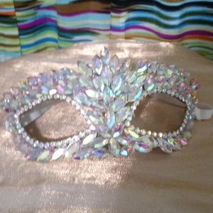 Diamond Mask
